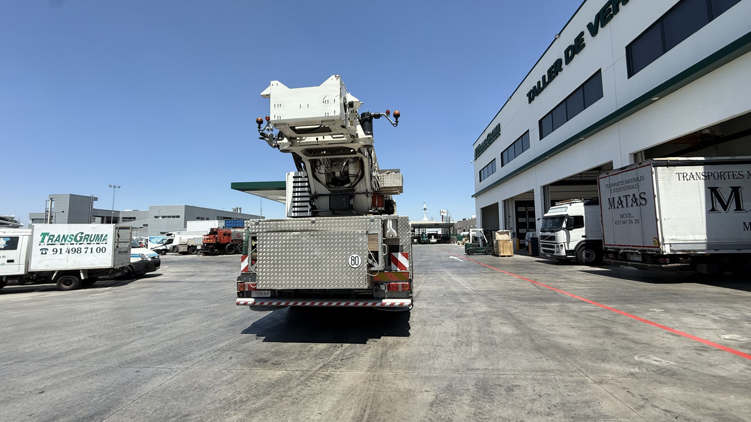 grúa demag 250 en venta