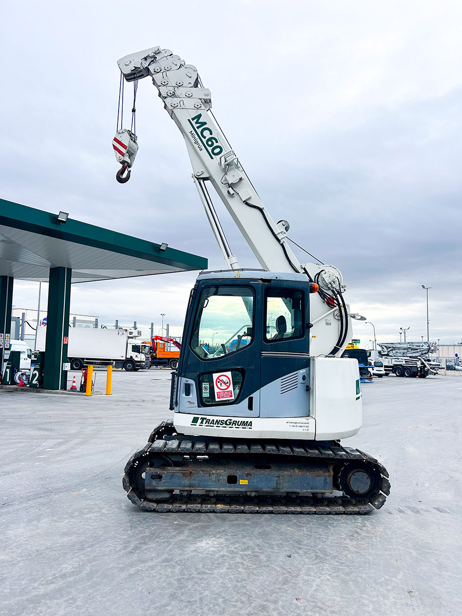 izquierda minigrua MC60