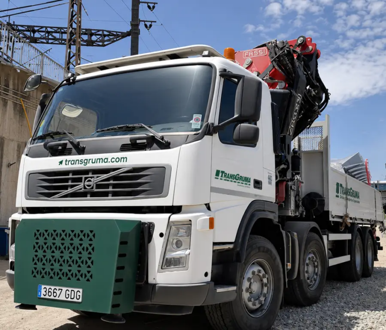 Fassi82-Cambio-Grua-Lateral